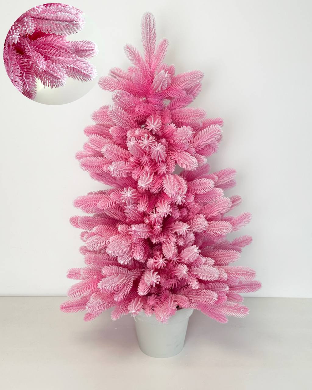 Штучна Ялинка Елегант рожева засніжена в горщику 90 см
